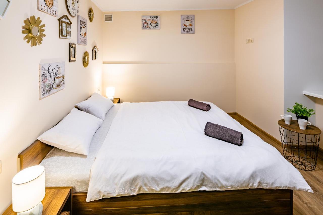 Romari Rynok Square 3 Appartement Lviv Buitenkant foto