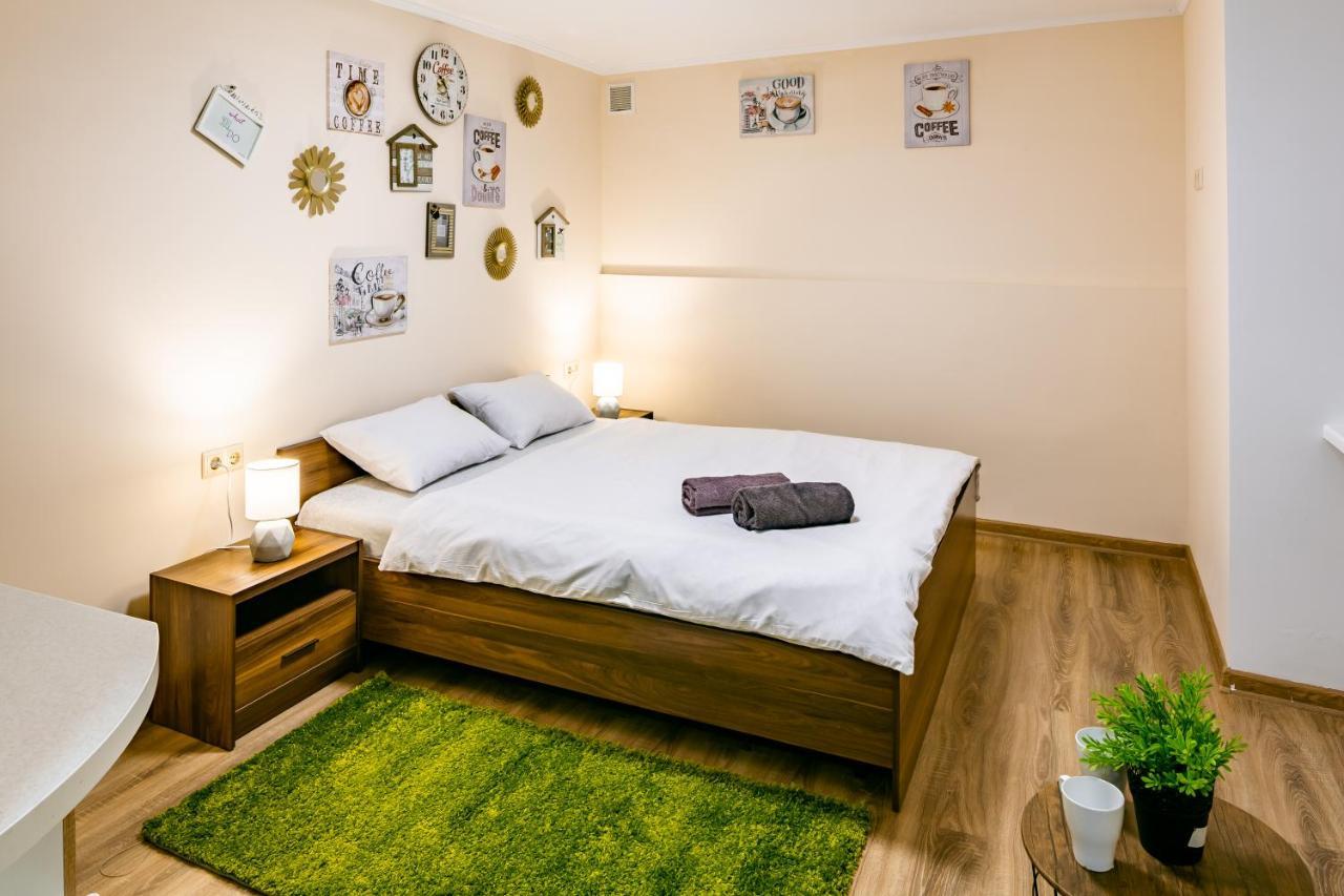 Romari Rynok Square 3 Appartement Lviv Buitenkant foto